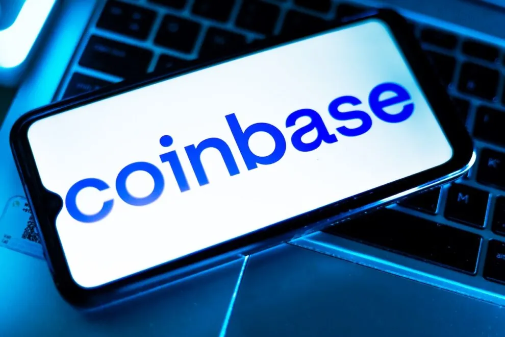 Coinbase、従業員の約14％を削減へ──AIネイティブな組織運営へ転換